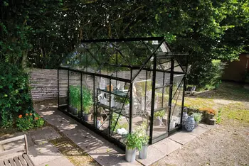 Halls ICON 6 Greenhouse